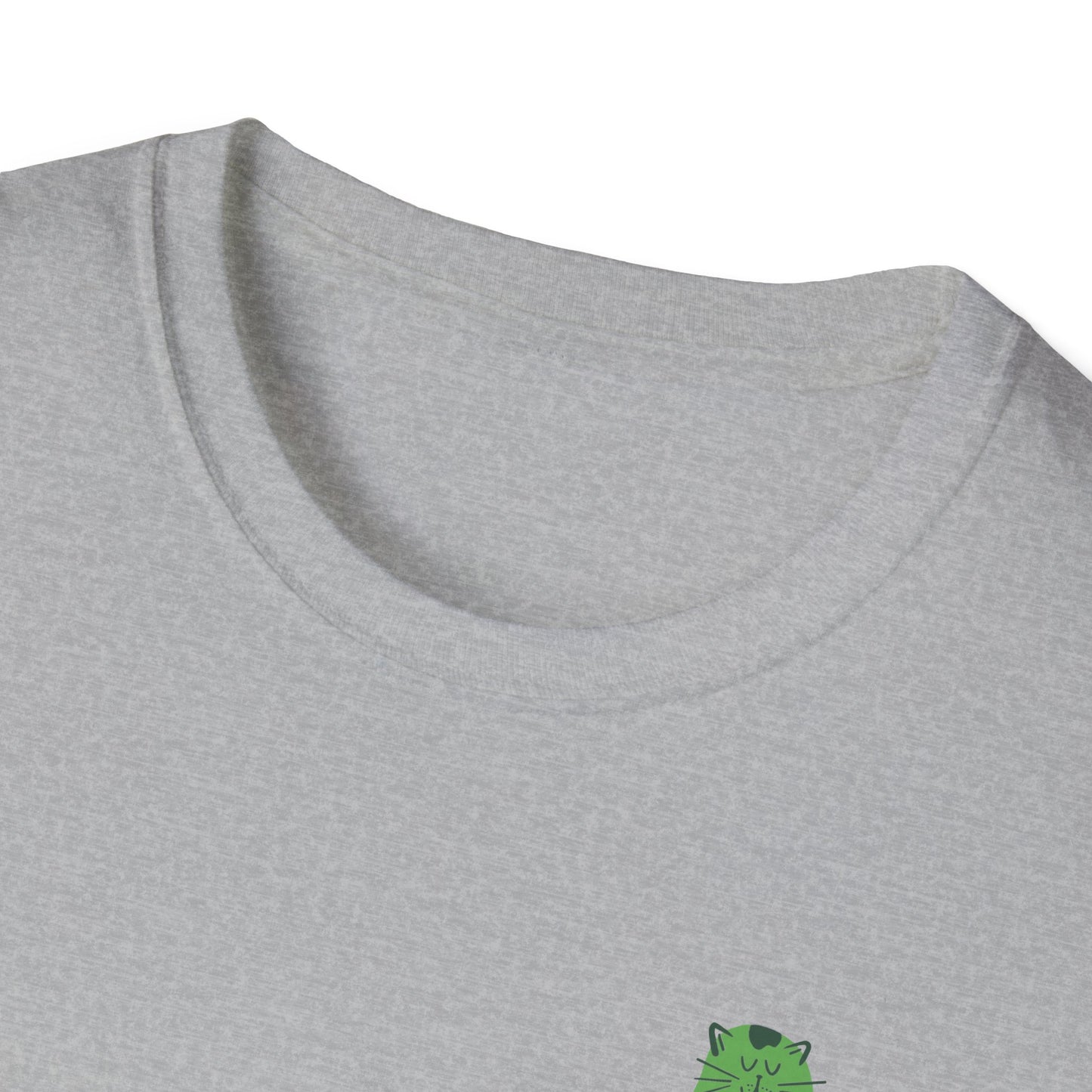 Christmas Cat    Unisex Softstyle T-Shirt