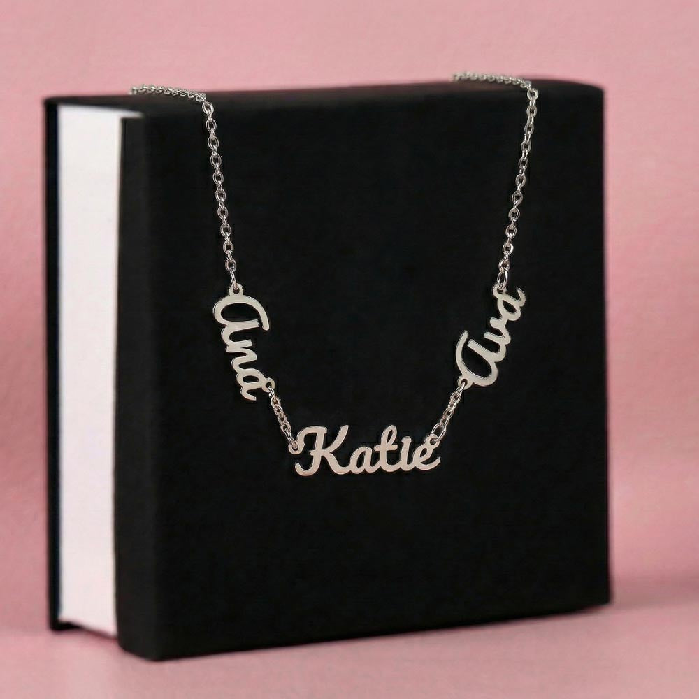 Our Names, Her Story – Multiple Name Necklace
