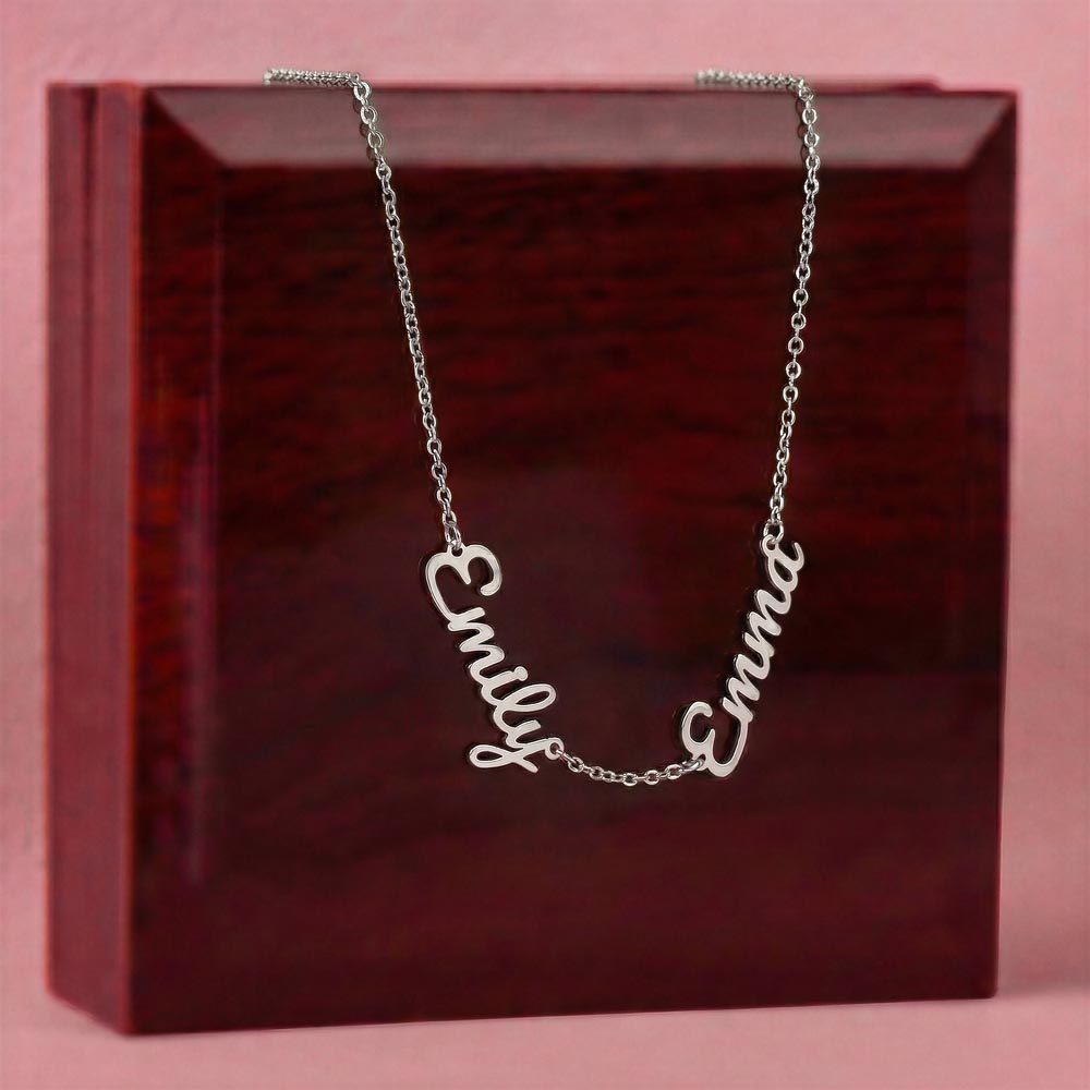 Our Names, Her Story – Multiple Name Necklace