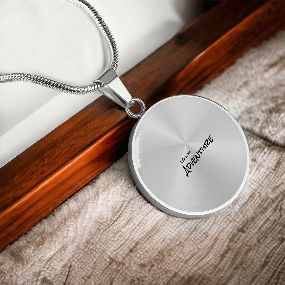 A Circle Around Us – Luxury Graphic Circle Necklace