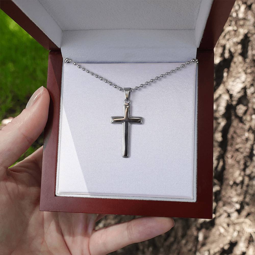 Faith Close to Her Heart – Personalized Cross Necklace