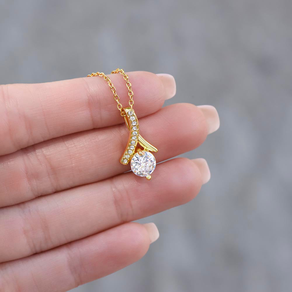 She Is Your Everything – Personalized Alluring Beauty Necklace