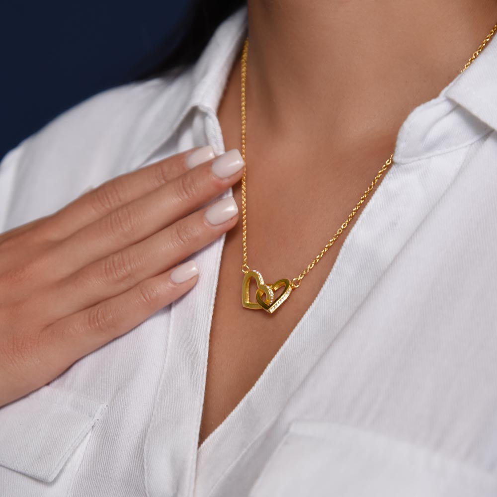 Souls Entwined – Personalized Interlocking Hearts Necklace