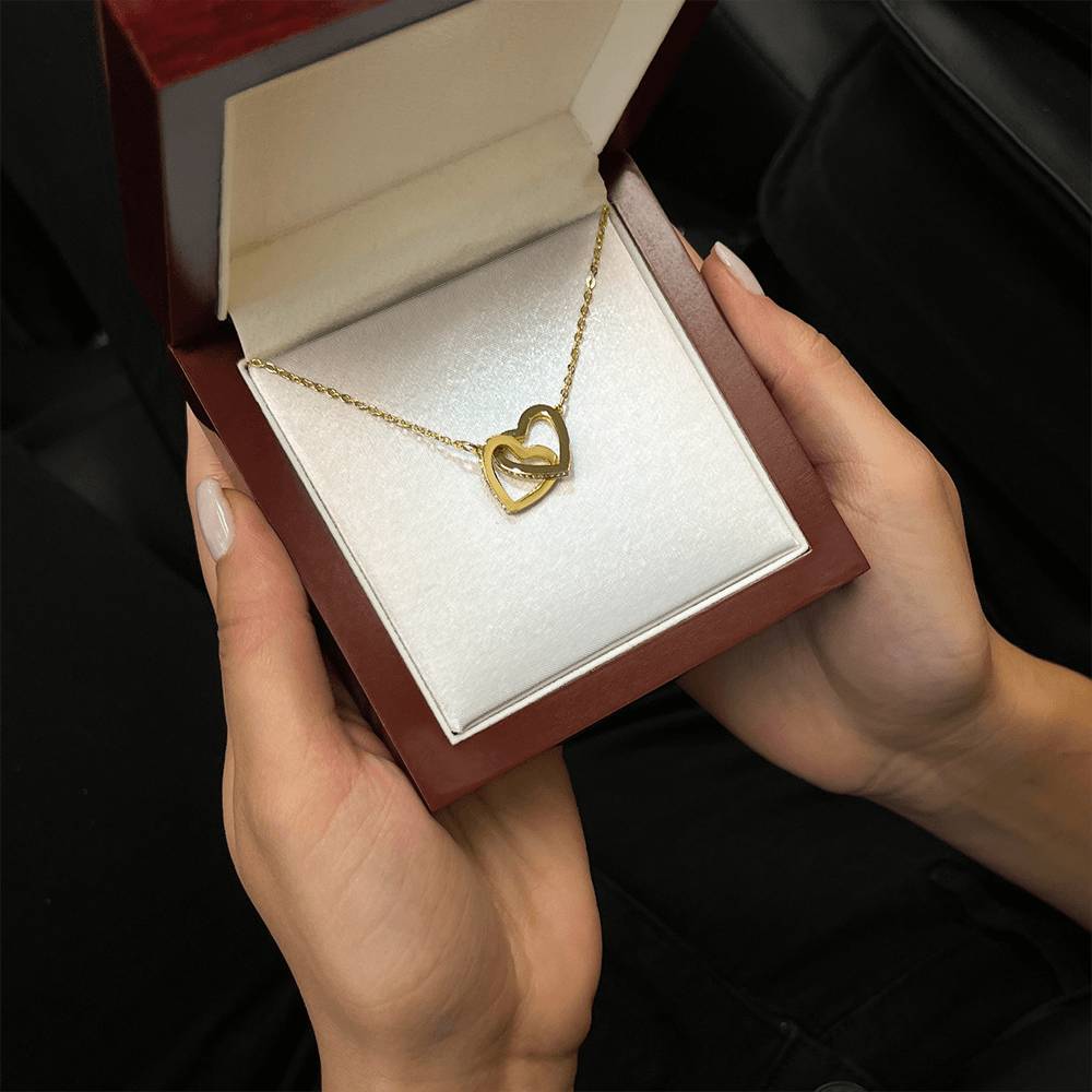 Souls Entwined – Personalized Interlocking Hearts Necklace