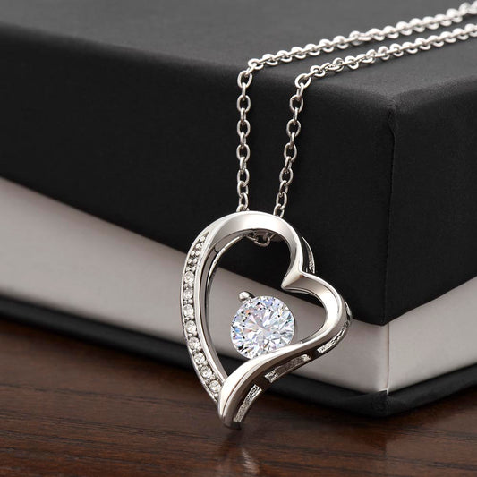 Love Without End – Forever Love Necklace