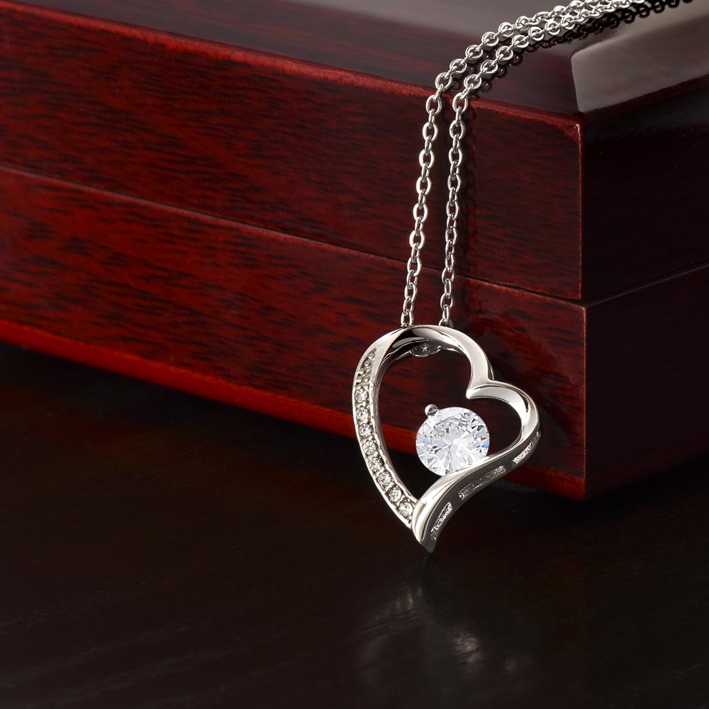 Love Without End – Forever Love Necklace