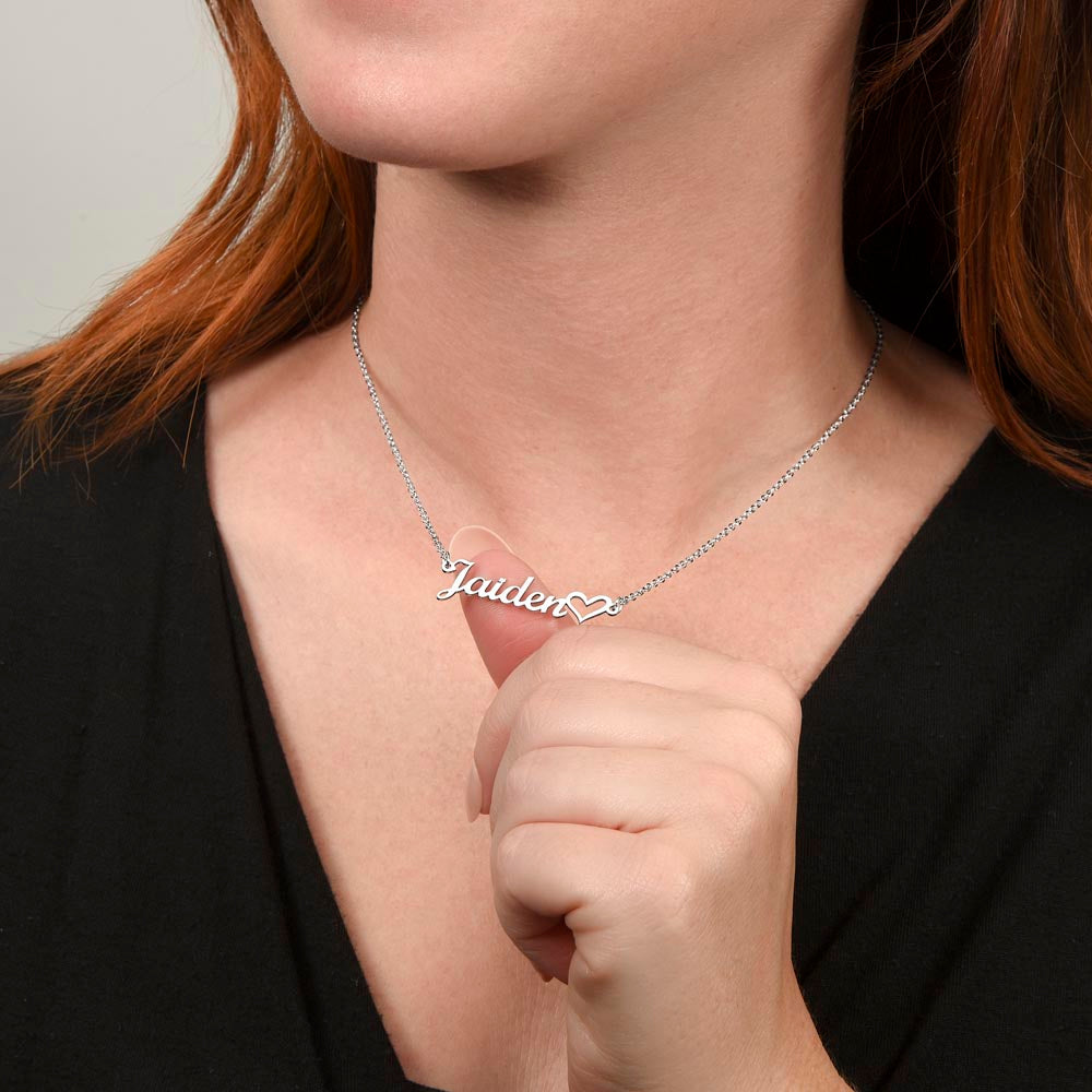 A Heart With Her Name – Personalized Heart Name Necklace