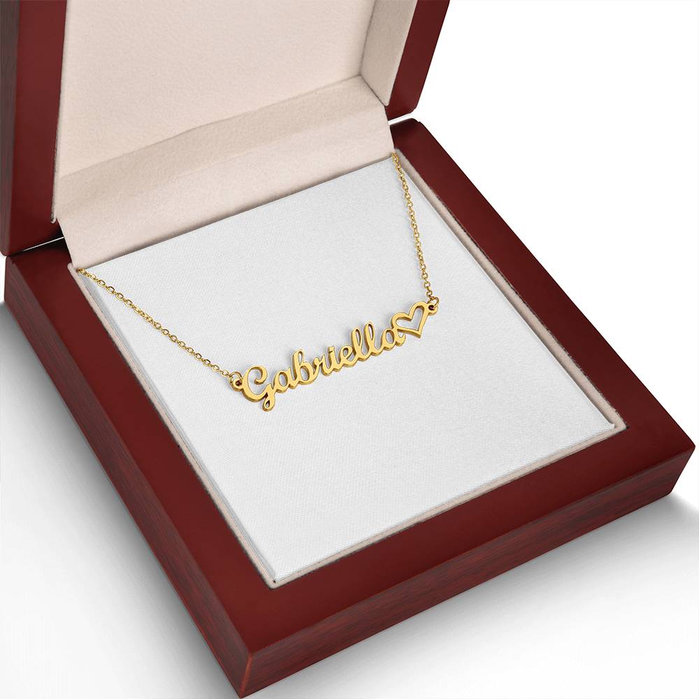 A Heart With Her Name – Personalized Heart Name Necklace